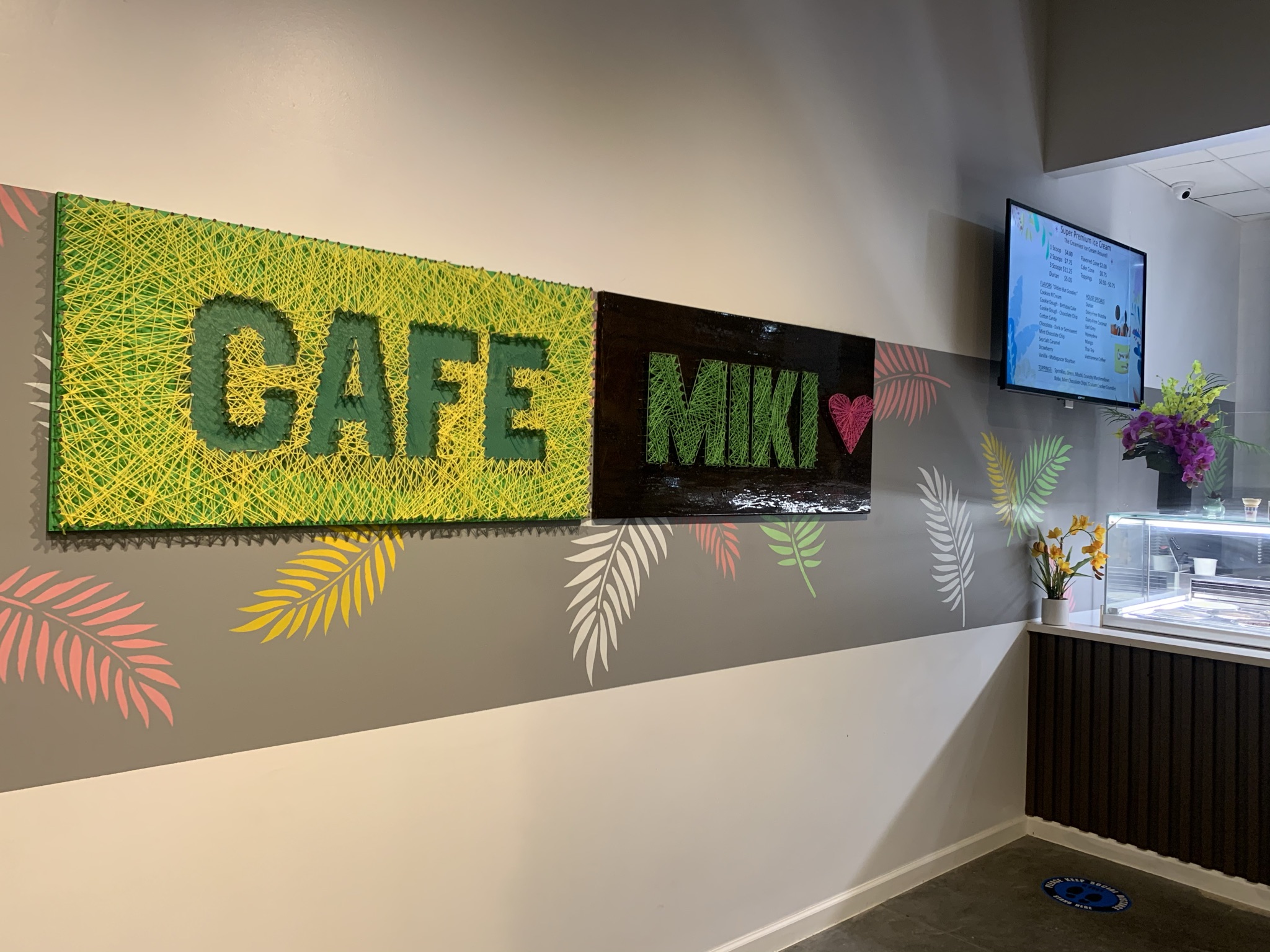 Cafe-Miki